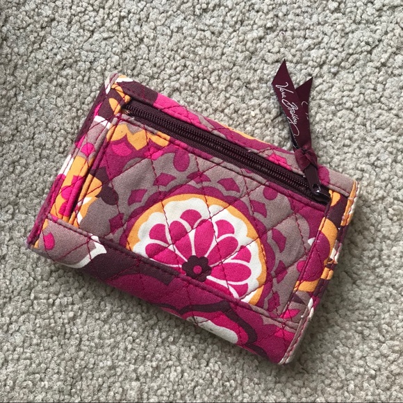 Vera Bradley wallet - Picture 2 of 4